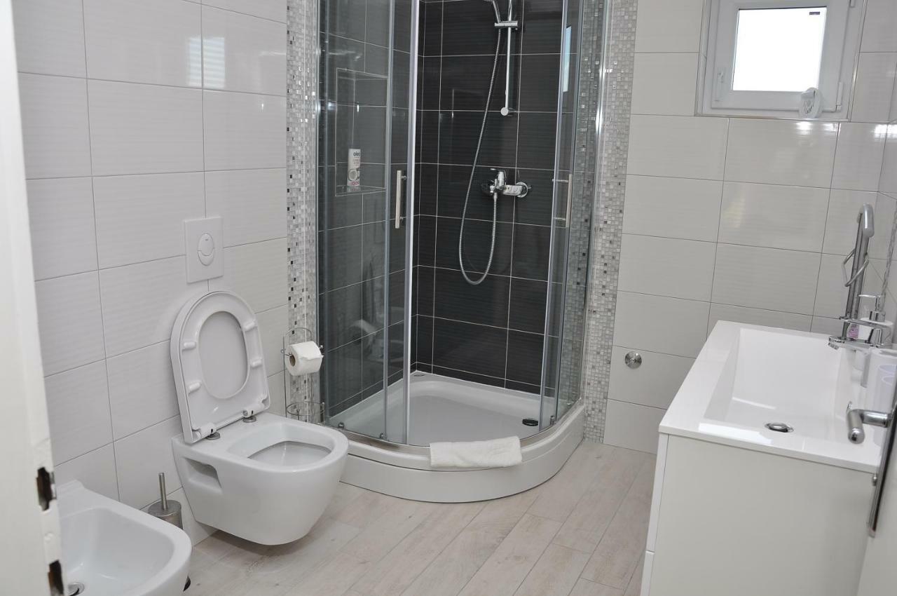 Rooms Ive Lozovac Esterno foto