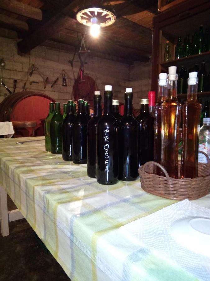 Rooms Ive Lozovac Esterno foto