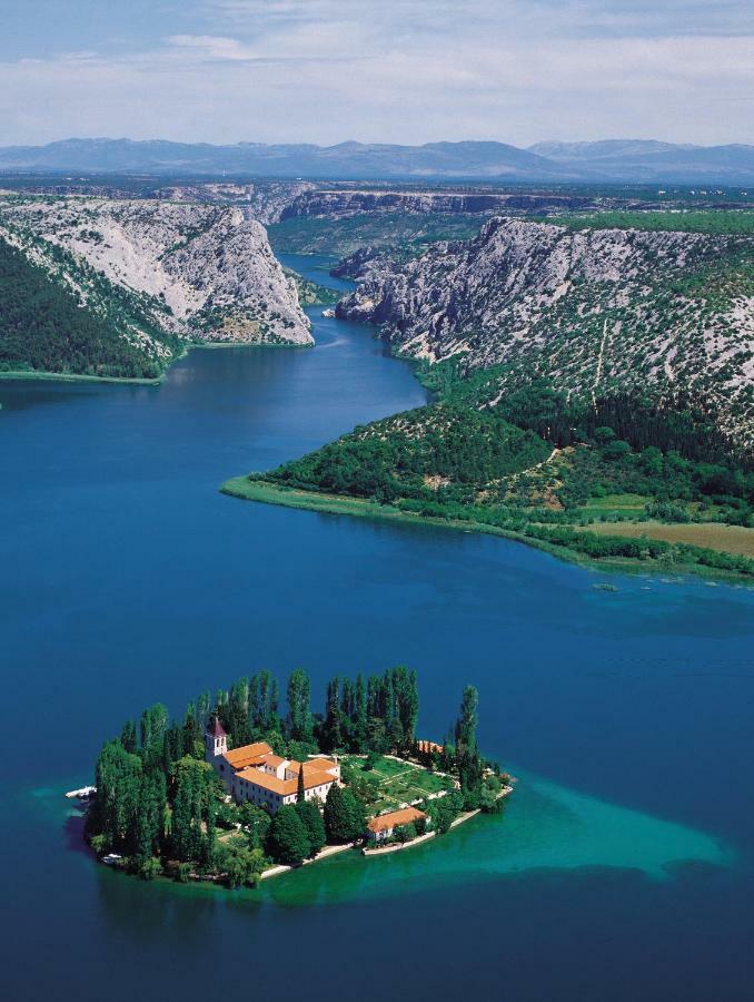 Rooms Ive Lozovac Esterno foto